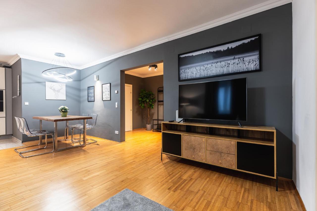 Live Centrally In A Spacious And Modern Apartment In เวียนนา ภายนอก รูปภาพ