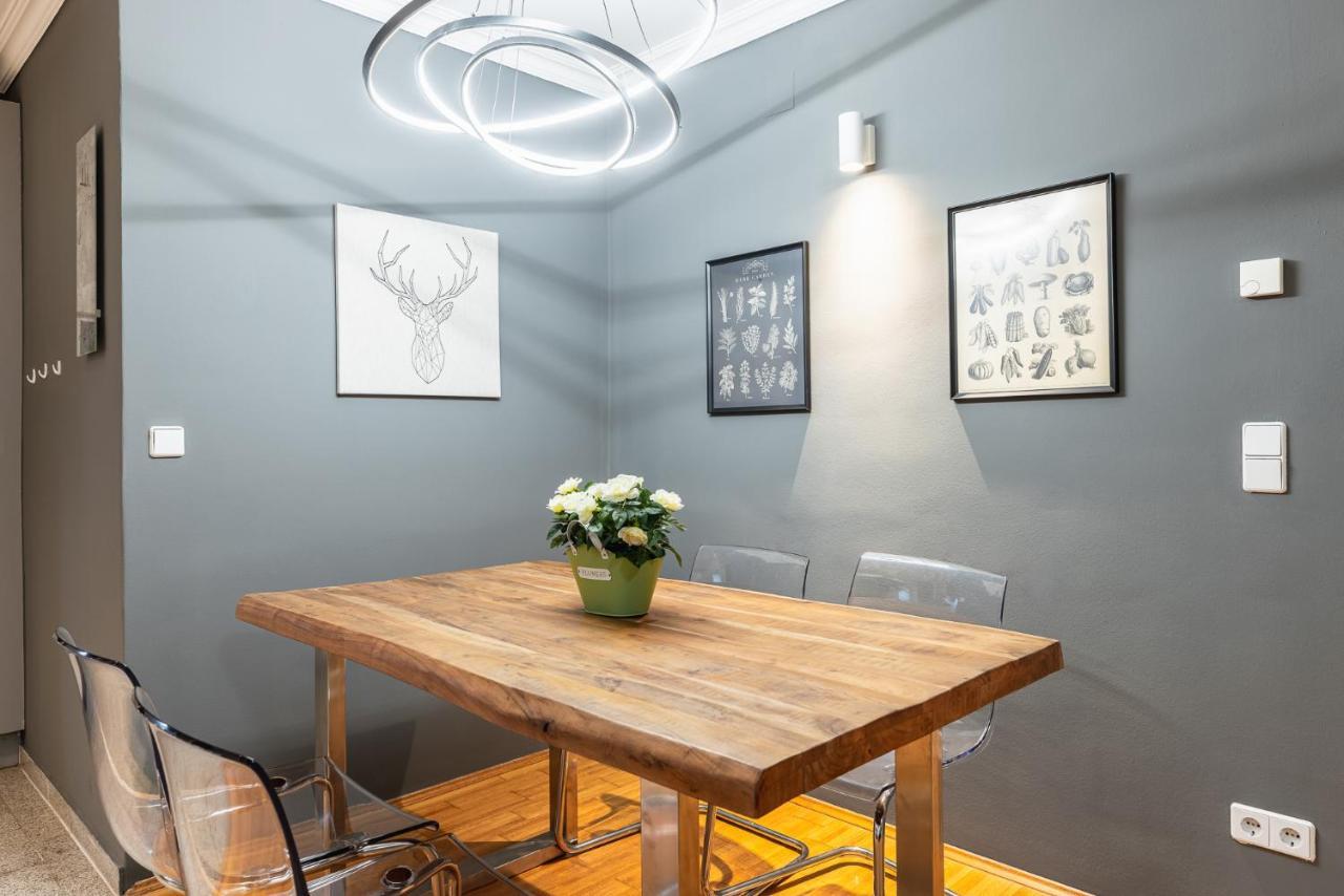 Live Centrally In A Spacious And Modern Apartment In เวียนนา ภายนอก รูปภาพ